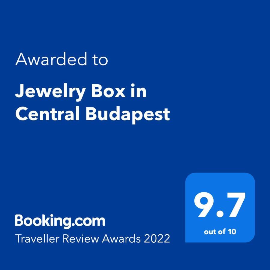 Jewelry Box In Central Budapest Extérieur photo